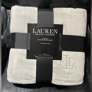 Ralph Lauren Classic Light Gray TWIN Micromink Blanket 90" x 66"